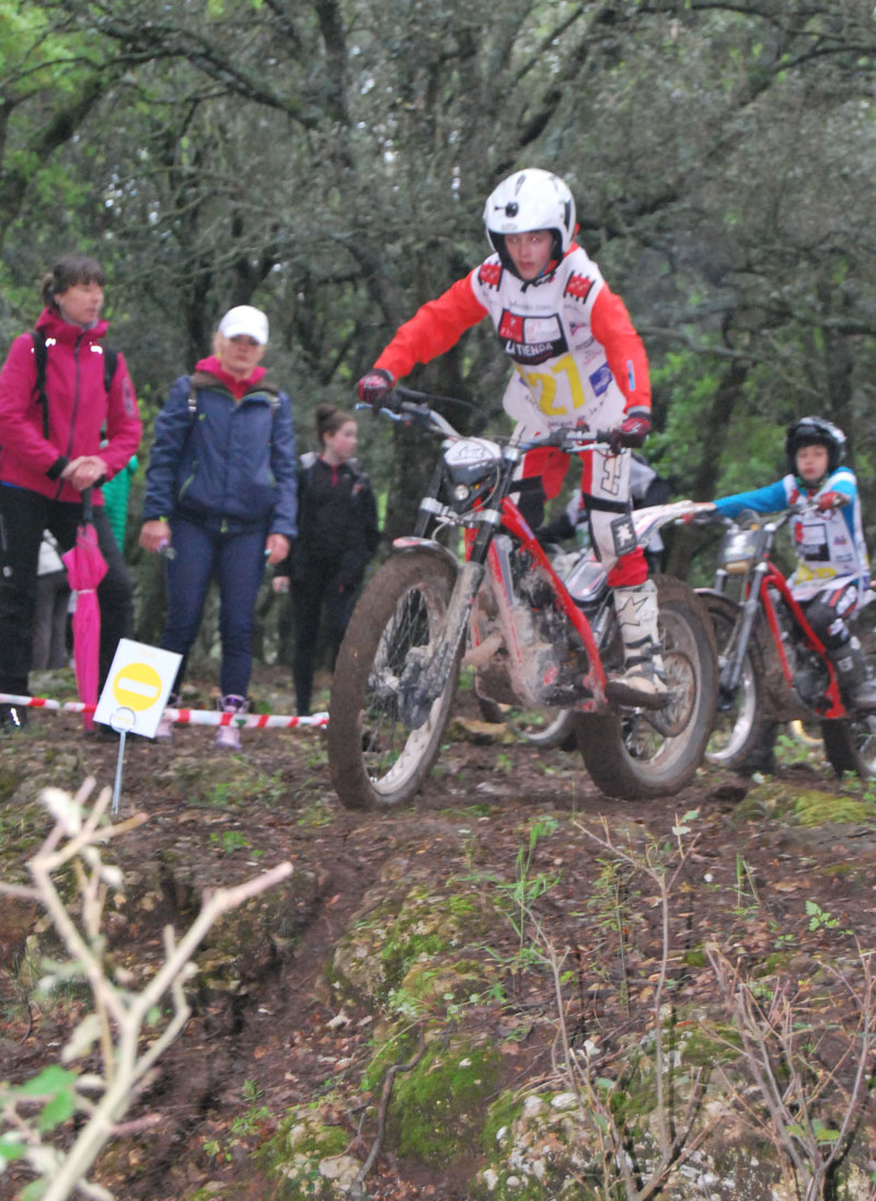 Mucho barro en el Trial de Bearin